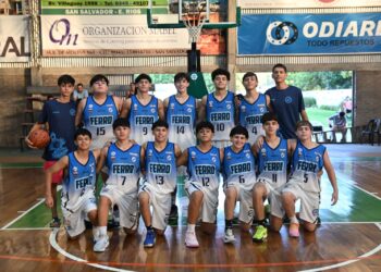 Ferro salió a la ruta y jugó la tercera fecha en San Salvador