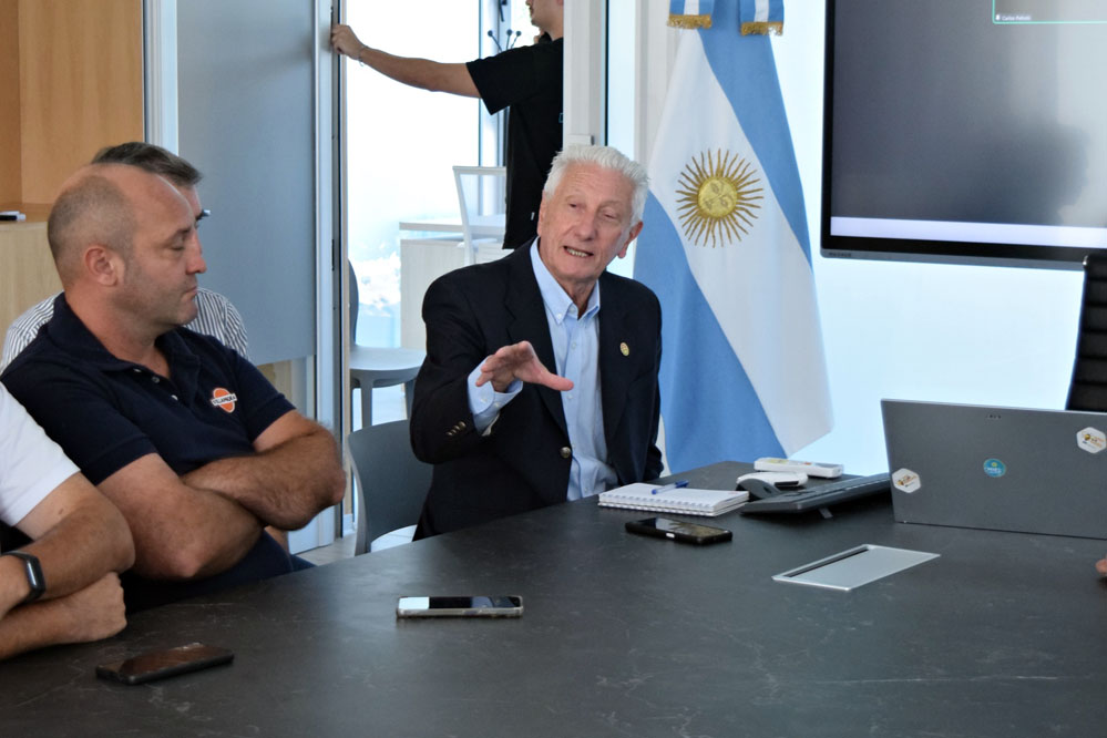 La provincia y el sector privado generan condiciones para mejorar la actividad apícola