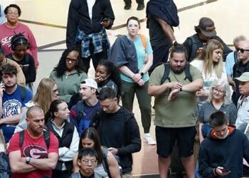 Detectan nueva variante de COVID que ya se propaga en 25 estados