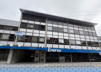 Enersa advierte sobre un sitio web falso y refuerza sus canales oficiales de atención