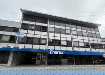 Enersa advierte sobre un sitio web falso y refuerza sus canales oficiales de atención