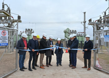 Los gobernadores de Entre Ríos y Santa Fe inauguraron una nueva subestación de energía en General Ramírez