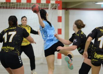 Fin de semana a puro handball con clásicos concordienses de alto voltaje.