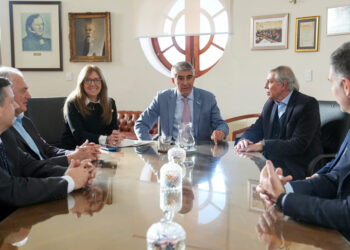 Entre Ríos, Santa Fe y Córdoba firmaron un acuerdo para simplificar trámites administrativos