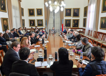 Frigerio presidió una nueva reunión de gabinete para repasar temas de gestión