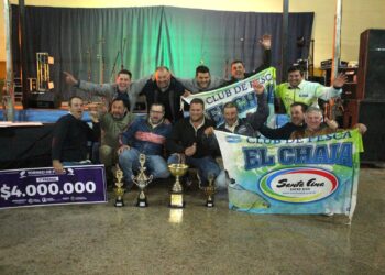 Histórico podio de los pescadores de Concordia en el Torneo de Pesca de Monte Caseros