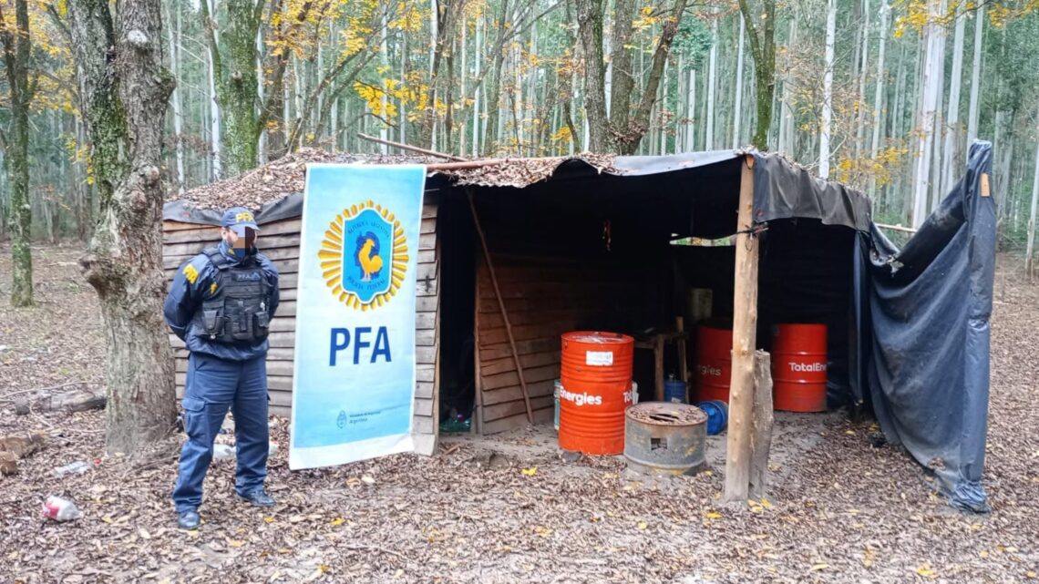 Horror en La Criolla: la Policía Federal desbarató un campo donde tenían a trabajadores en condiciones inhumanas