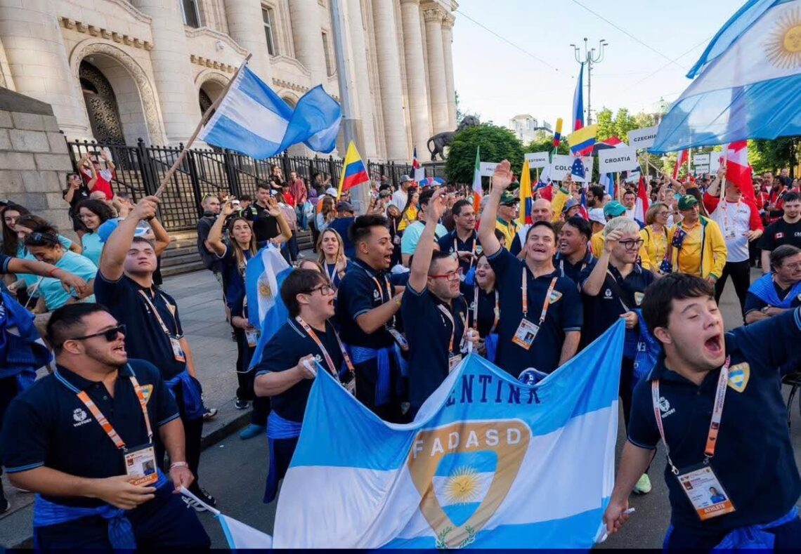 ORGULLO ENTRERRIANO: Dos jóvenes brillan en el Mundial de Atletismo en Bulgaria