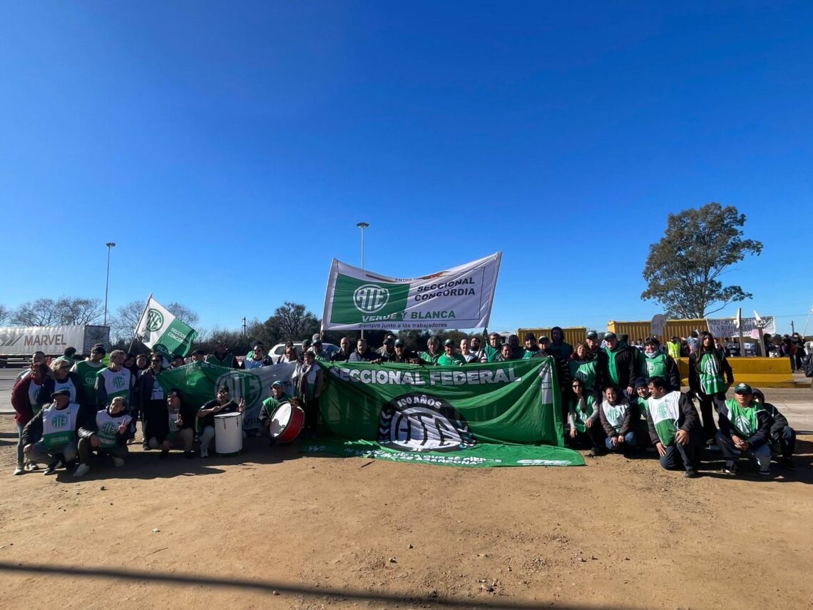 Multitudinaria movilización en defensa de las jubilaciones