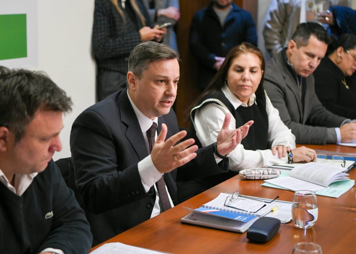 Juicio Político: Asuntos Constitucionales emitió dictamen favorable para regular el procedimiento en Entre Ríos