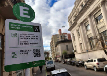 El Estacionamiento Medido estará liberado este sábado por el feriado nacional