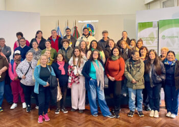 Feriantes y Municipio trabajan en conjunto para fortalecer los espacios de comercialización local