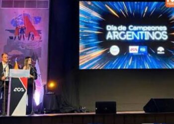 Entre Ríos acompañó el reconocimiento a los campeones del automovilismo argentino