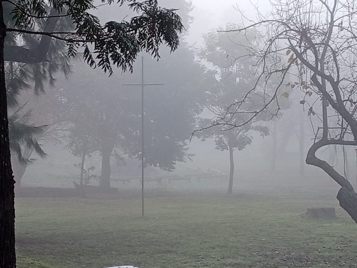 Advierten sobre la presencia de bancos de niebla en toda la provincia este miércoles