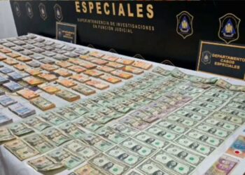 Megagolpe policial en Buenos Aires por los robos millonarios a comercios de Chajarí: Secuestraron más de $43 millones y dólares