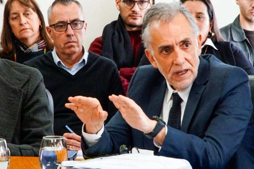 Reforma previsional en Entre Ríos: «El sistema no soporta más el déficit», advirtió el Fiscal de Estado ante senadores