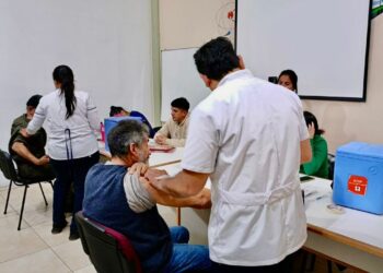 Adultos mayores participaron de una nueva jornada de vacunación gratuita