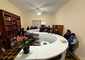 Con un fuerte mensaje en defensa de la cultura, Feliciano inauguró la puesta en valor de su Biblioteca Popular