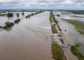 La provincia coordina acciones preventivas con municipios ante el impacto fluvial de El Niño