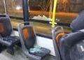 Atacaron a piedrazos a un colectivo de la Línea 1: una pasajera terminó con una herida en el ojo