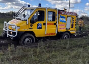 Bomberos Voluntarios de Concordia realizaron intensos entrenamientos de manejo «off-road» en el predio del Regimiento 6