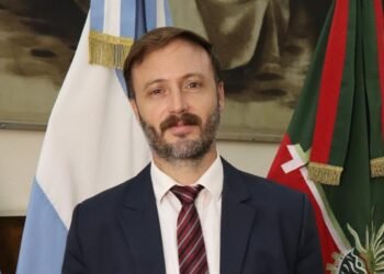 Azcué fue seleccionado para participar de un encuentro internacional de intendentes en Panamá