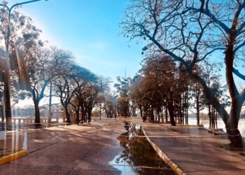 Cortes de tránsito en distintos sectores ante la creciente del río Uruguay