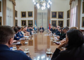 Se abordaron en reunión de gabinete acciones para la contingencia climática y el saneamiento de las cuentas previsionales