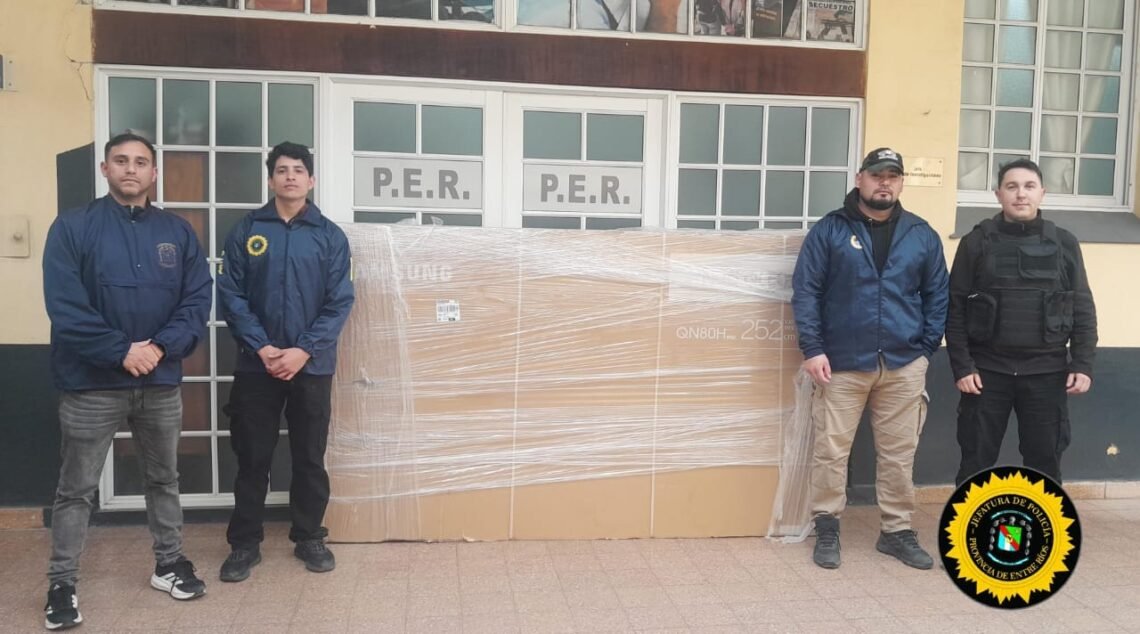 Investigaciones recuperó en Concordia un televisor de 8.700 dólares tras una denuncia en Mendoza