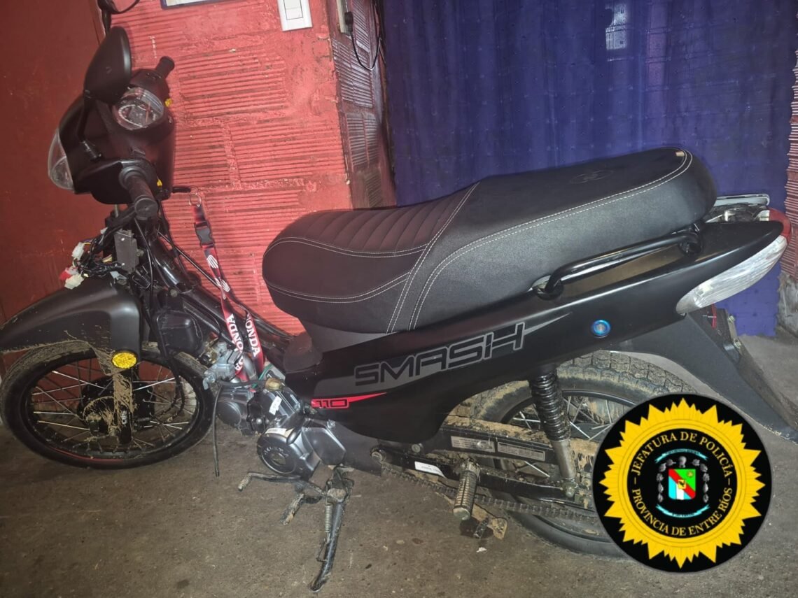 Compró una moto robada por $100.000 y la Policía se la secuestró en un allanamiento
