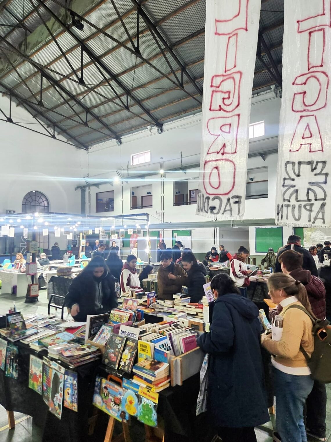Con gran convocatoria se inauguró la 4° Feria Entrerriana del Libro en Concordia