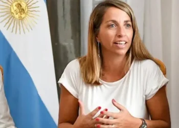 Diputados peronistas reclaman que la provincia suspenda la adjudicación de alimentación escolar a la empresa teknofood