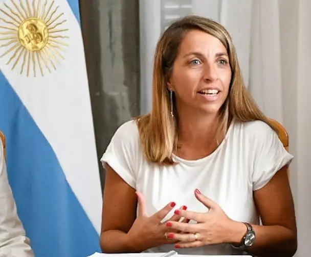 Diputados peronistas reclaman que la provincia suspenda la adjudicación de alimentación escolar a la empresa teknofood