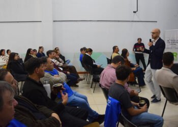 Impulsan acciones de prevención y capacitación para el bienestar laboral
