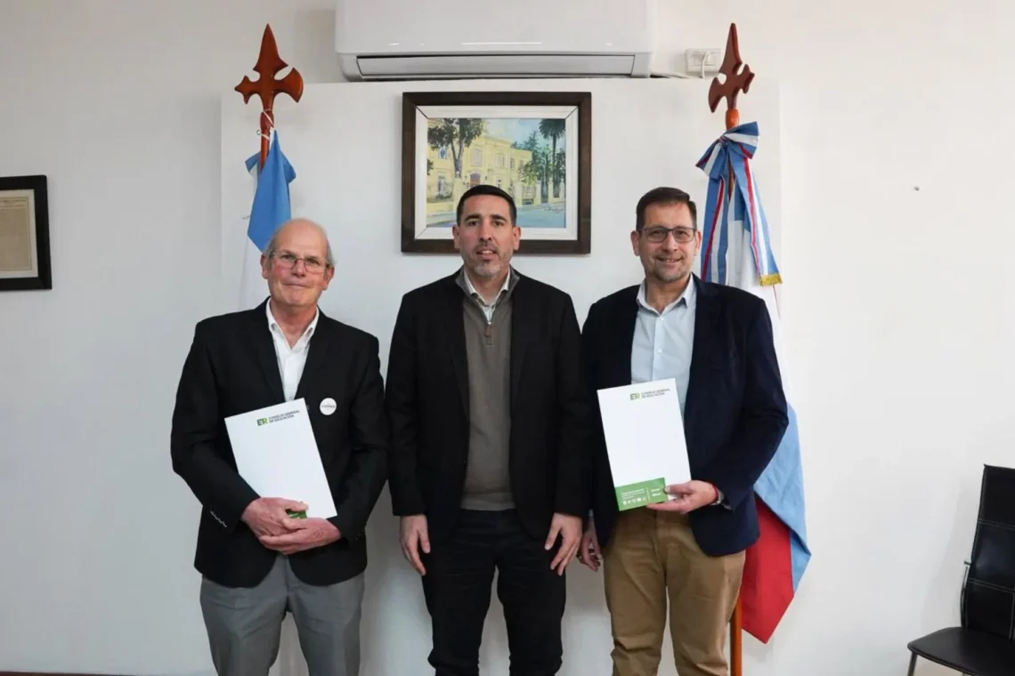 El CGE firmó convenios con Adimer y Enersa para potenciar la capacitación laboral y la formación profesional en la provincia