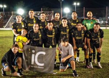 Comunicaciones doblegó a Libertad y selló su clasificación