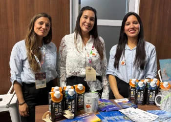 CODESAL presente un nuevo año en la Feria Internacional de Turismo promocionando el Lago Salto Grande