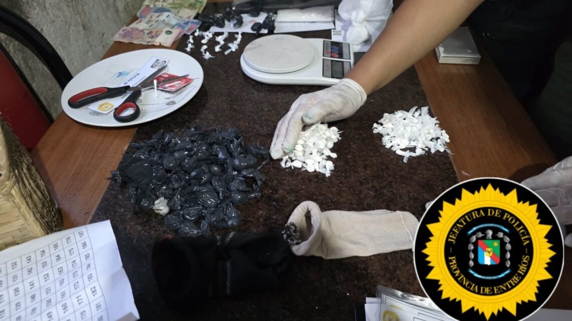 Golpe al narcomenudeo en zona oeste: secuestran cocaína, marihuana, una escopeta y detienen a tres personas