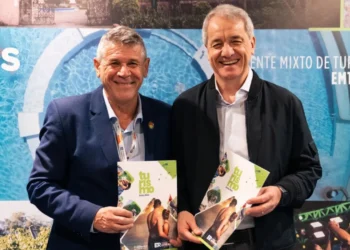 Entre Ríos renovó con Flecha Bus el convenio de cooperación y promoción turística