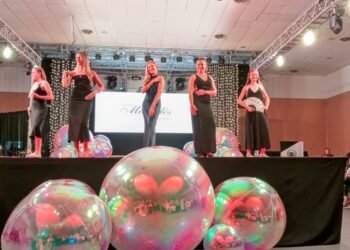 Gran Desfile Show de LALCEC Concordia: una noche de moda, música y dolidaridad
