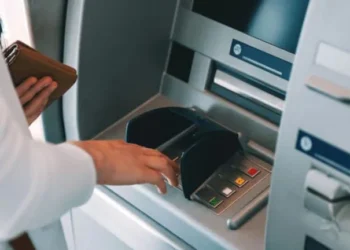 Confirmado por ANSES: los jubilados podrán cambiar de banco para cobrar y recibir el dinero en otra cuenta bancaria