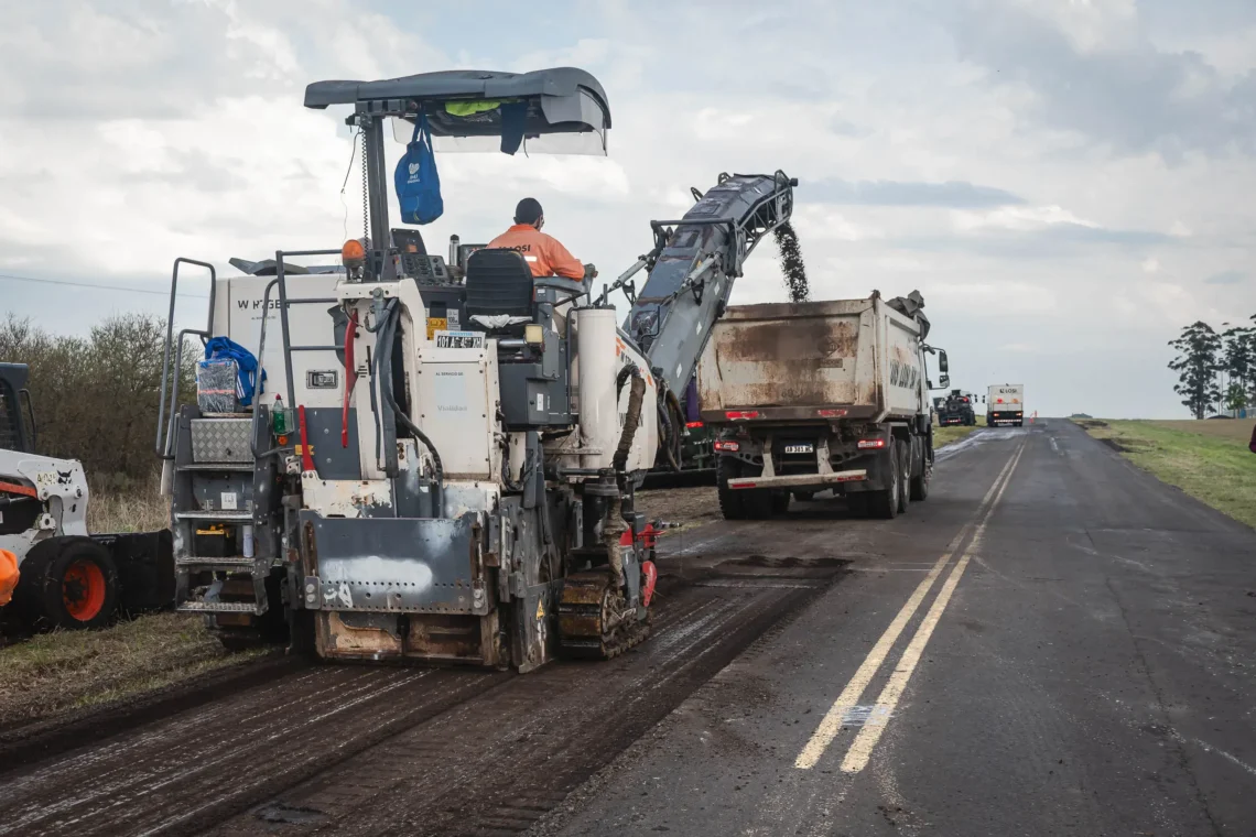 Productores y docentes destacan la recuperación de la Ruta 22