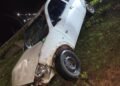 Una joven resultó ilesa tras volcar su automóvil en avenida Presidente Illia