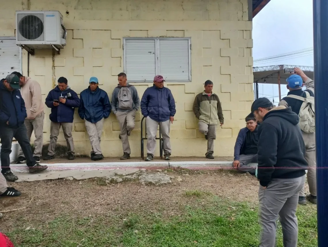 ATE denunció que solo 10 camiones municipales funcionan y cruzó a la gestión por contrataciones privadas