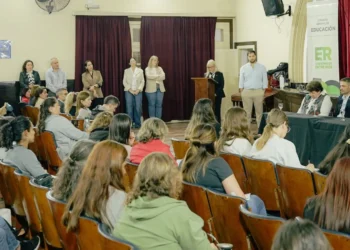 Más de 300 integrantes de comunidades educativas se capacitaron para actuar ante reacciones alérgicas graves