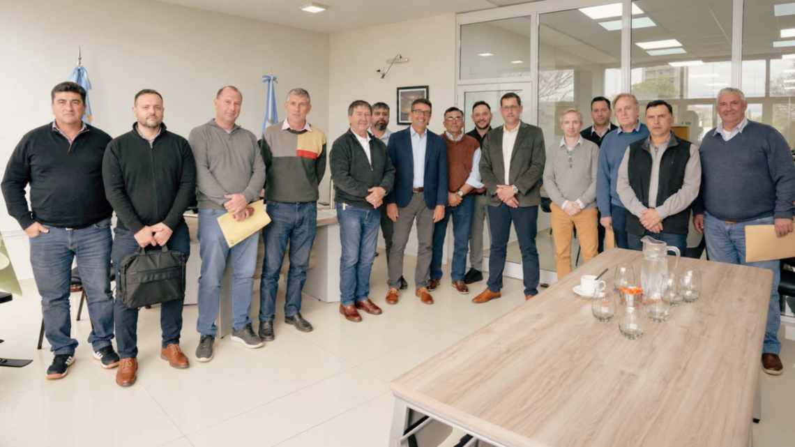 Enersa y la Secretaría de Energía firmaron acuerdos con cooperativas eléctricas