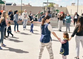 Se realizó la segunda edición del encuentro intergeneracional “Juntos de la mano”