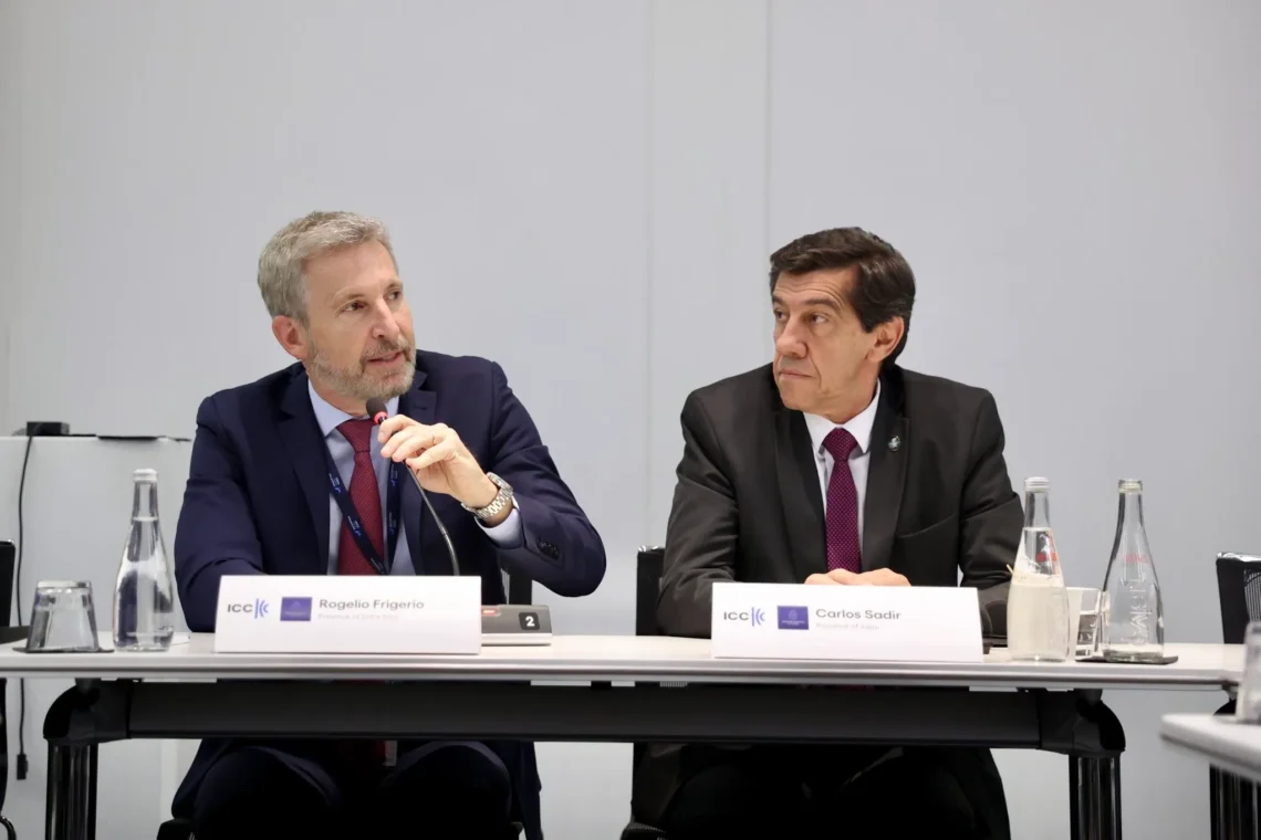Frigerio destacó en París las oportunidades de Entre Ríos para crecer y exportar al mundo
