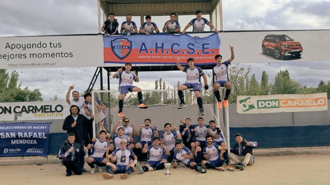 Histórico doble ascenso para el Hockey Centro Sur Entrerriano
