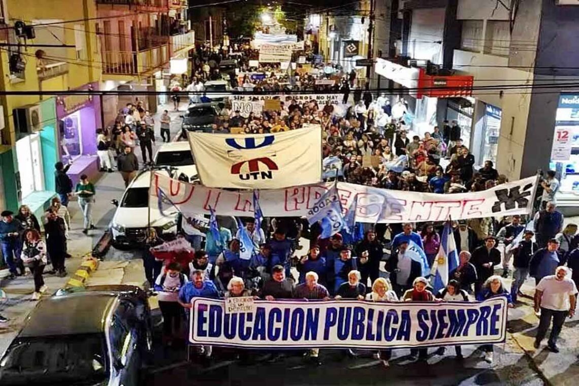 La Multisectorial en defensa de la educación pública convoca a la 5ª Marcha Federal Universitaria